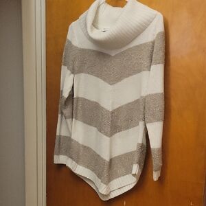 Apt. 9 Cream and Tan Chevron Cowl Neck Sweater